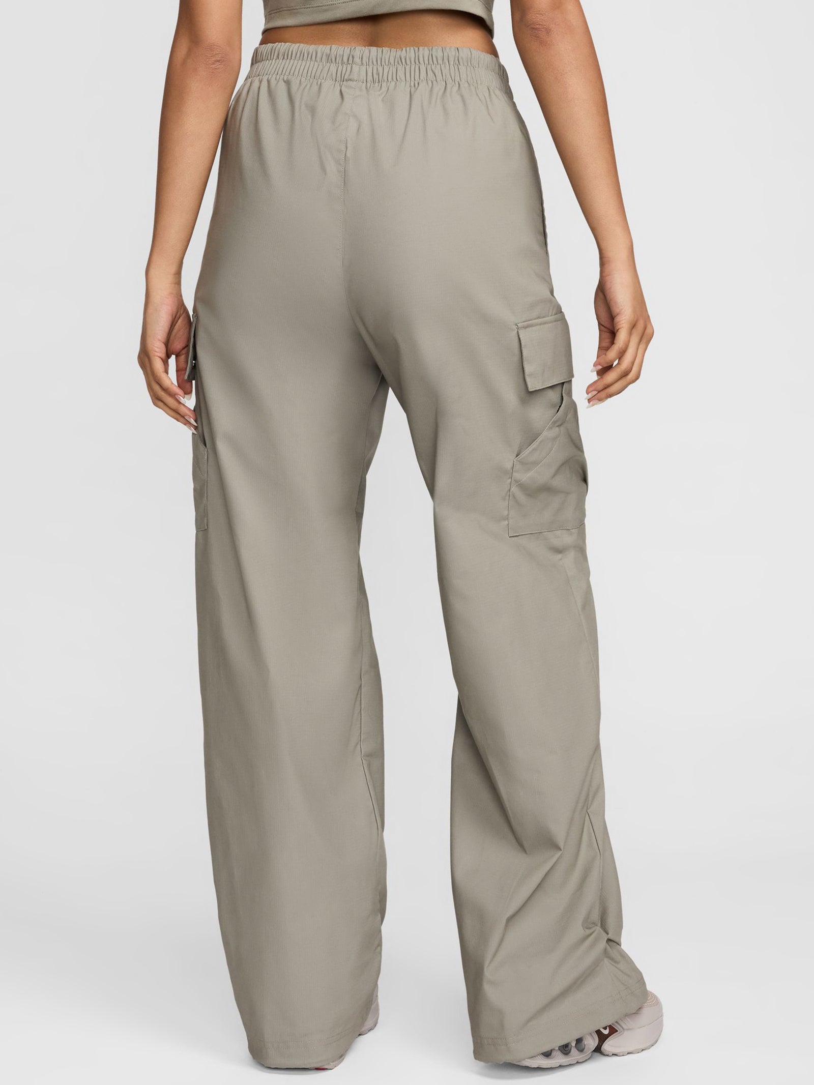 Mid-Rise Cargo Pants