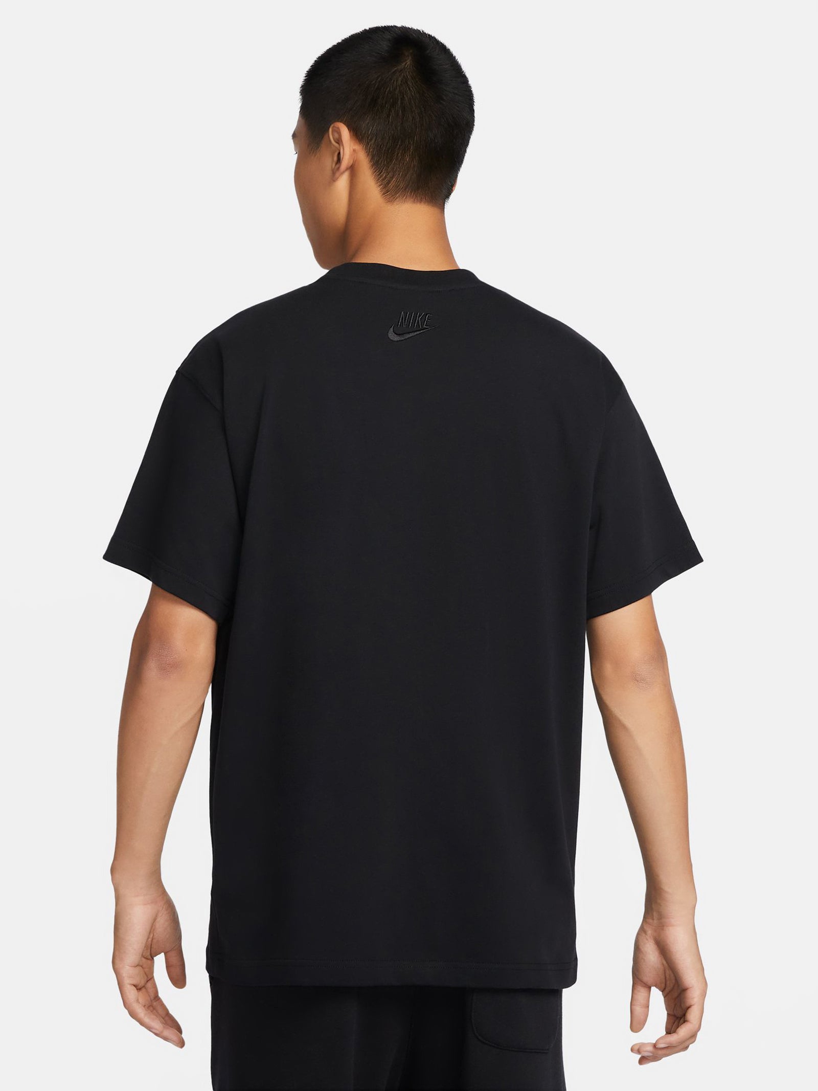 Sportswear Lightweight T-Shirt in Black