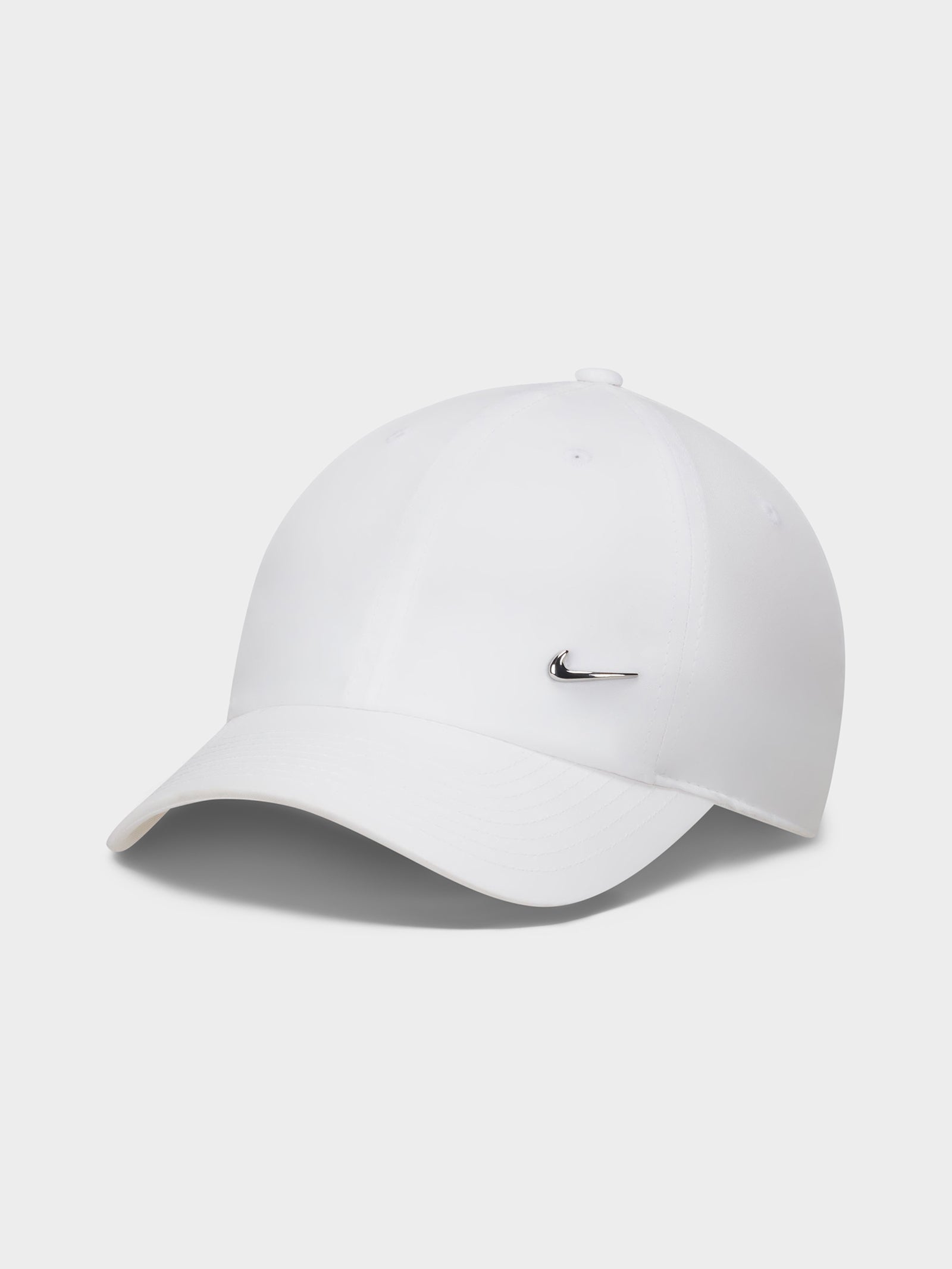 Dri-FIT Club Cap in White & Silver