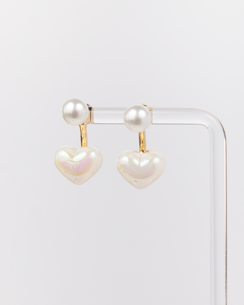 NYU NYU Chunky Heart Pearl Earrings