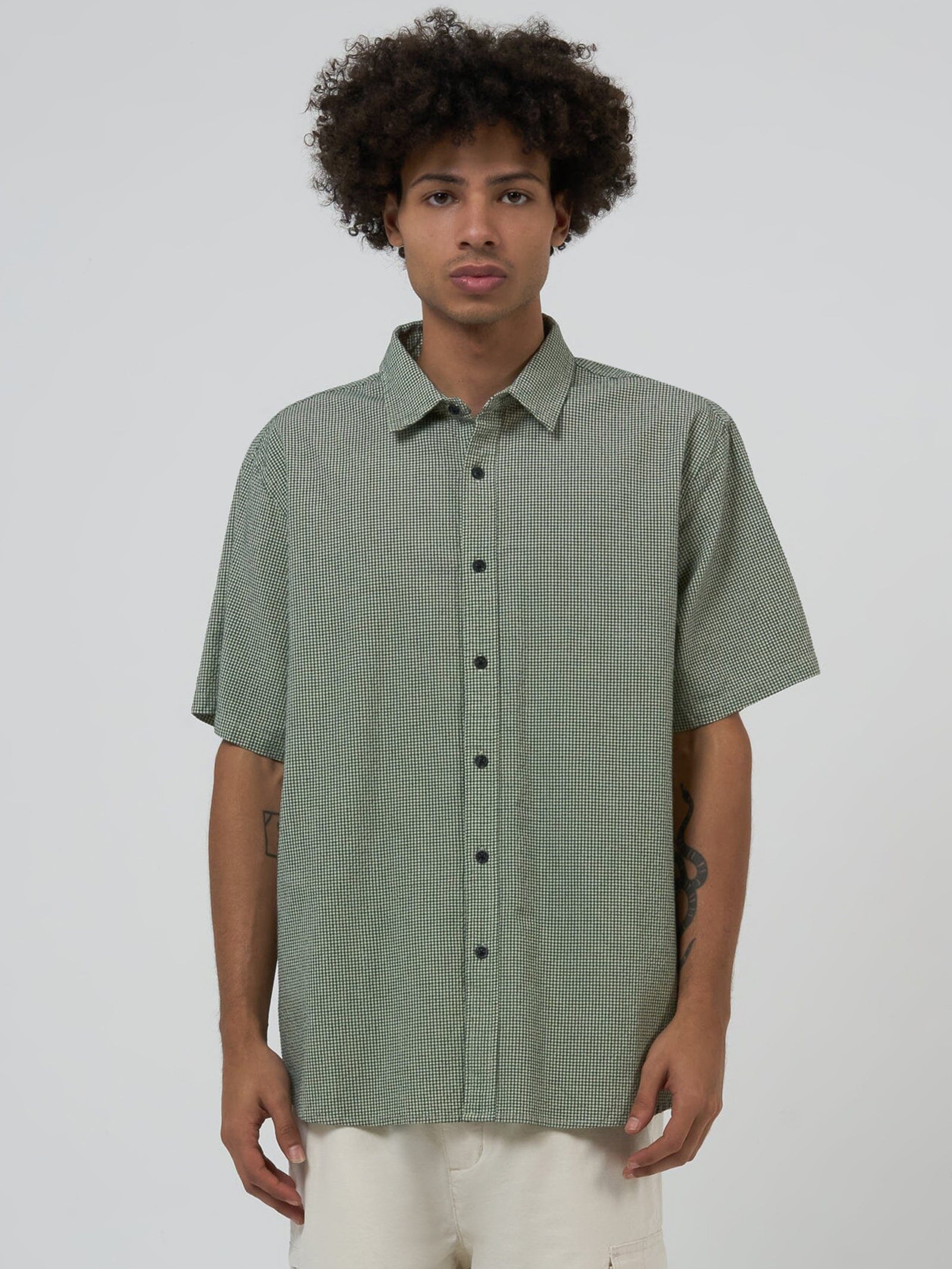 Levitation Short Sleeve Shirt in Pistachio Green