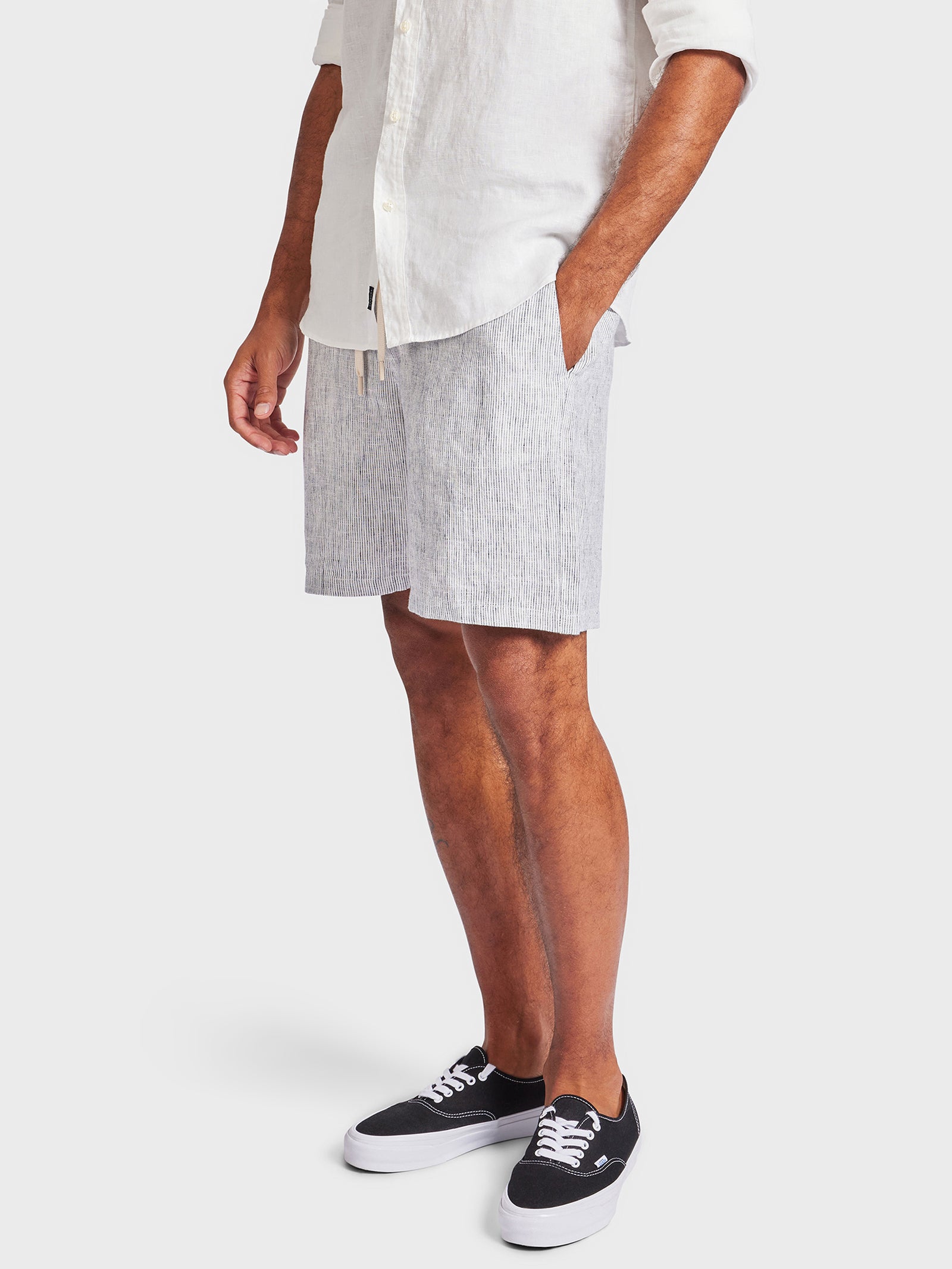 Jeff Linen Short