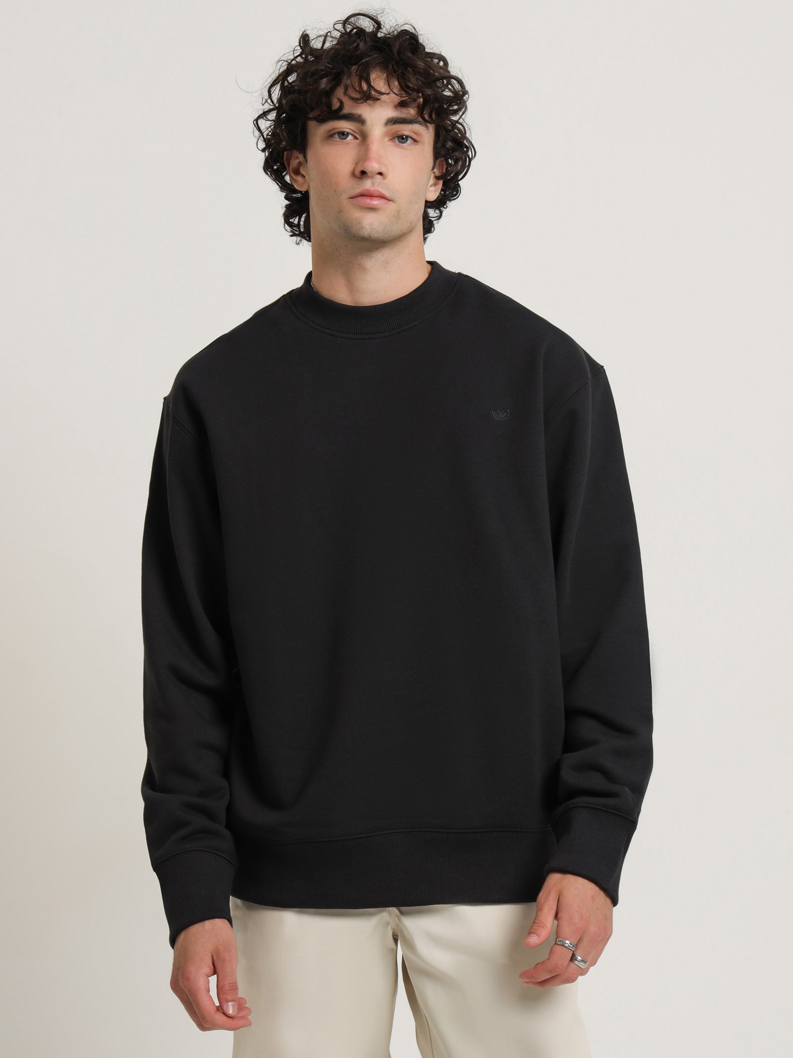 Adicolor Contempo Crew French Terry Sweatshirt in Black