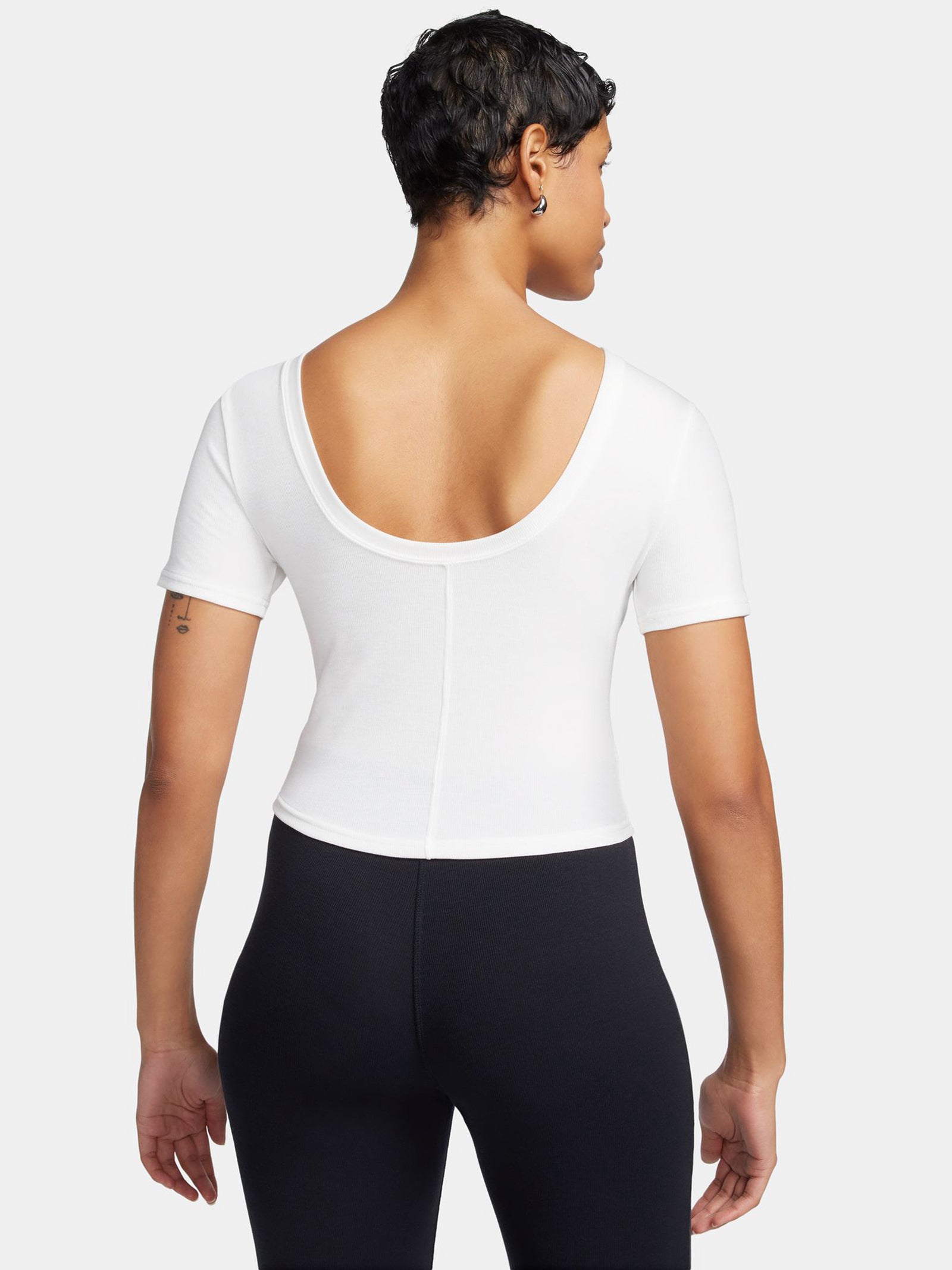 Sportswear Chill Knit Scoop Back Top in Sail & Black