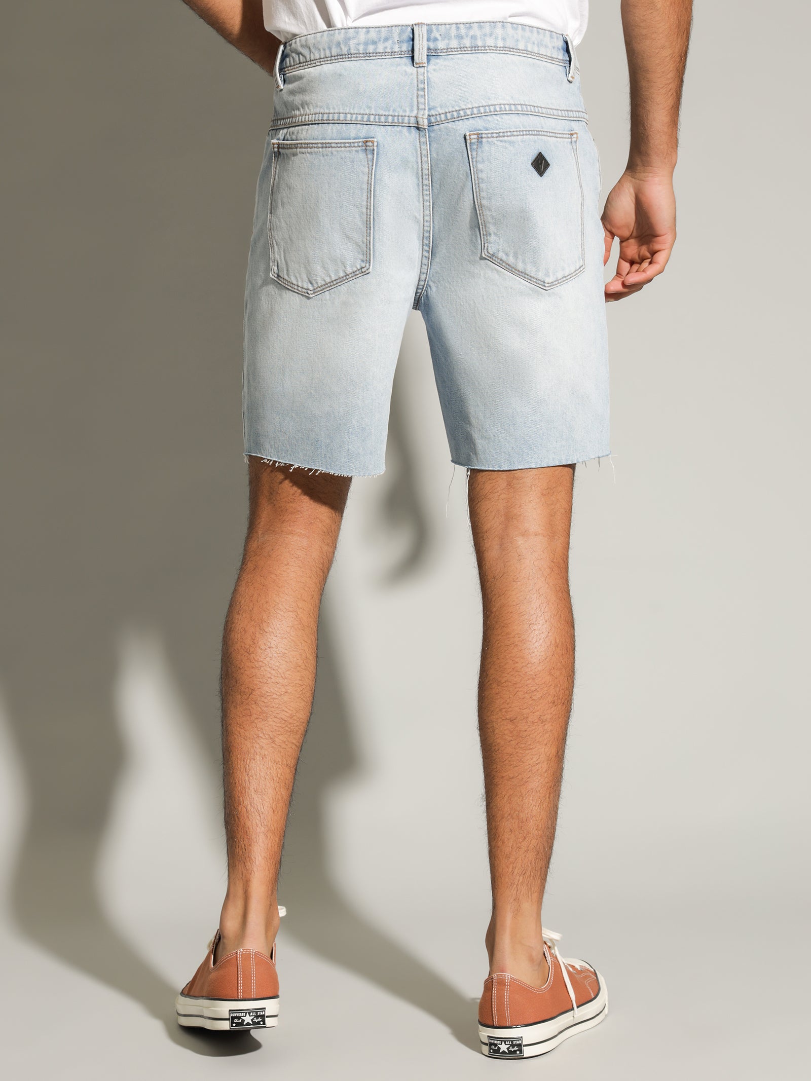 A 90s Straight Shorts in Ice Blue