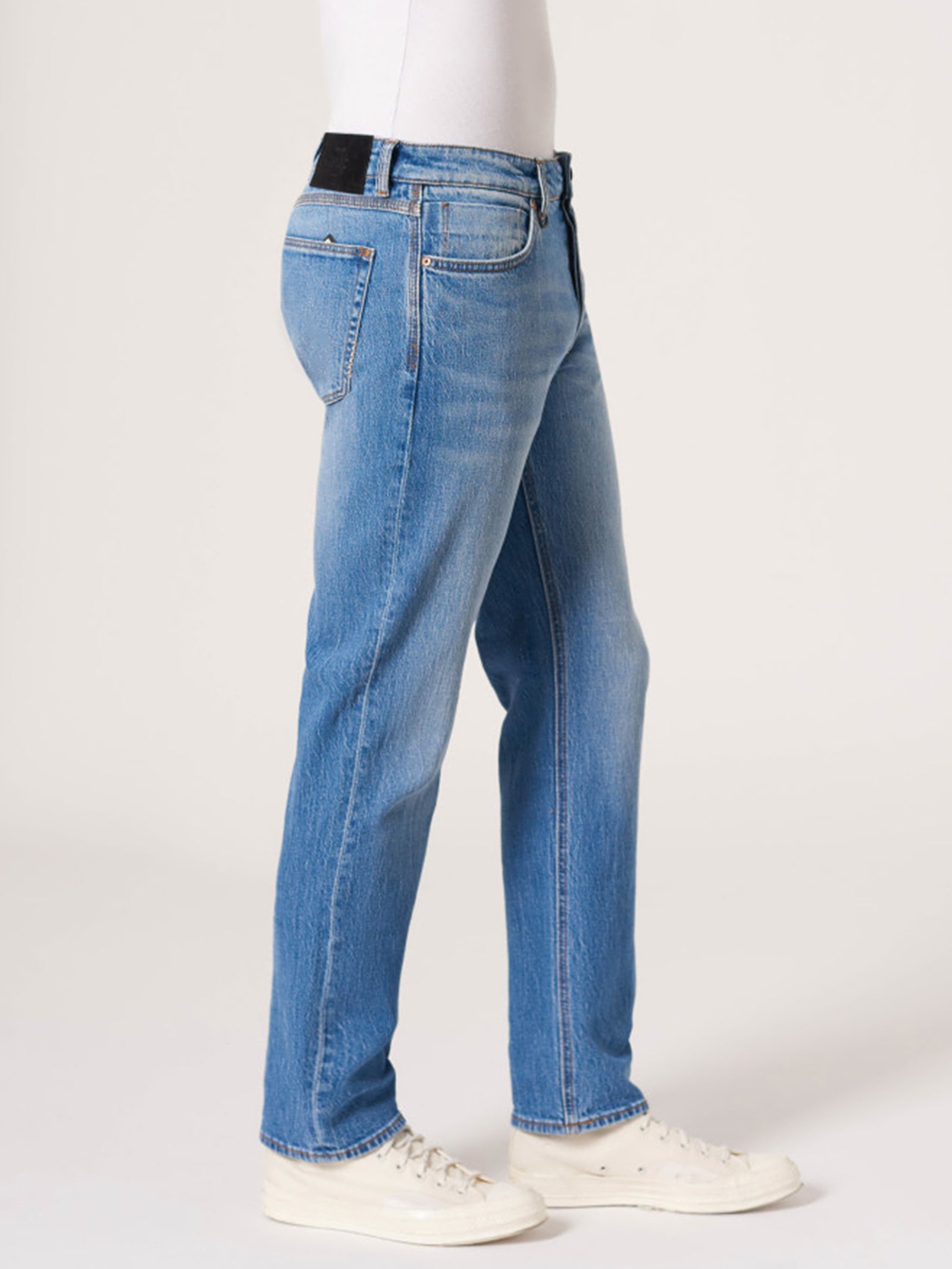 Ray Straight Jeans in Tempo