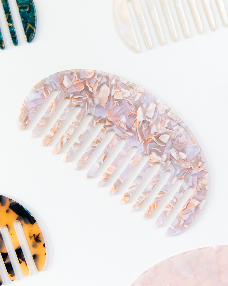 Marble U-Shaped Comb