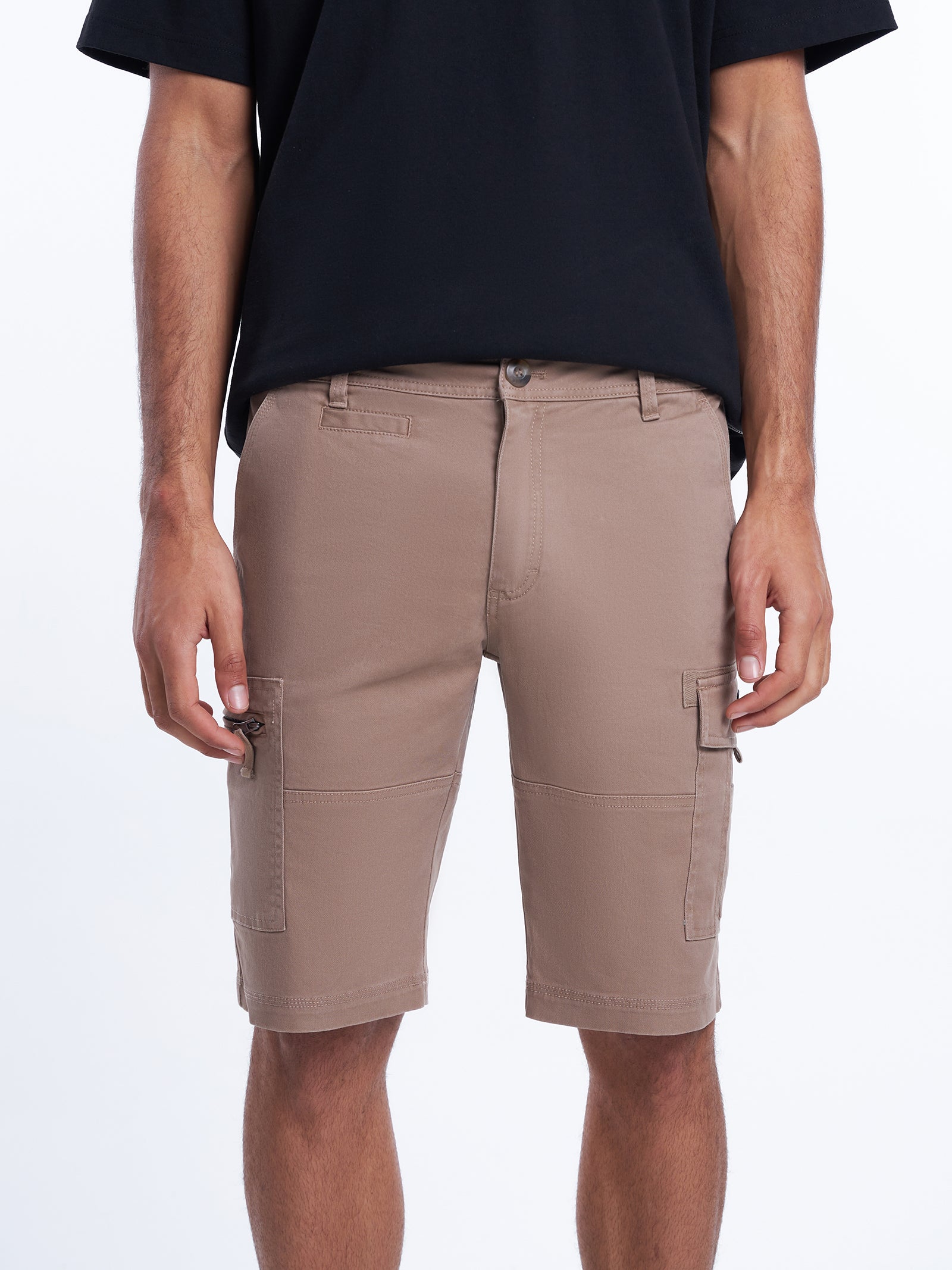 Leon Short In Desert Sand