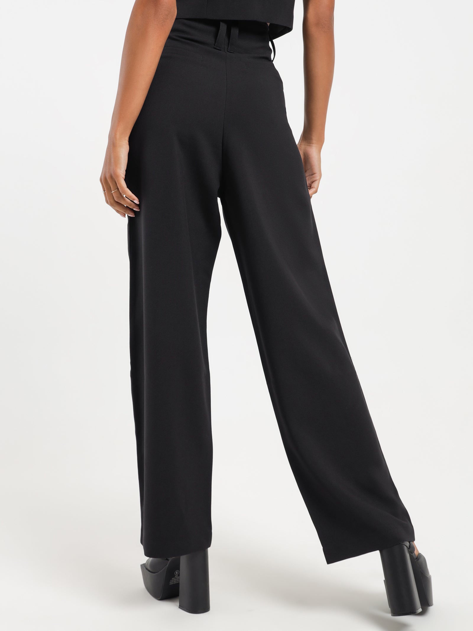 Lenora Pants in Black