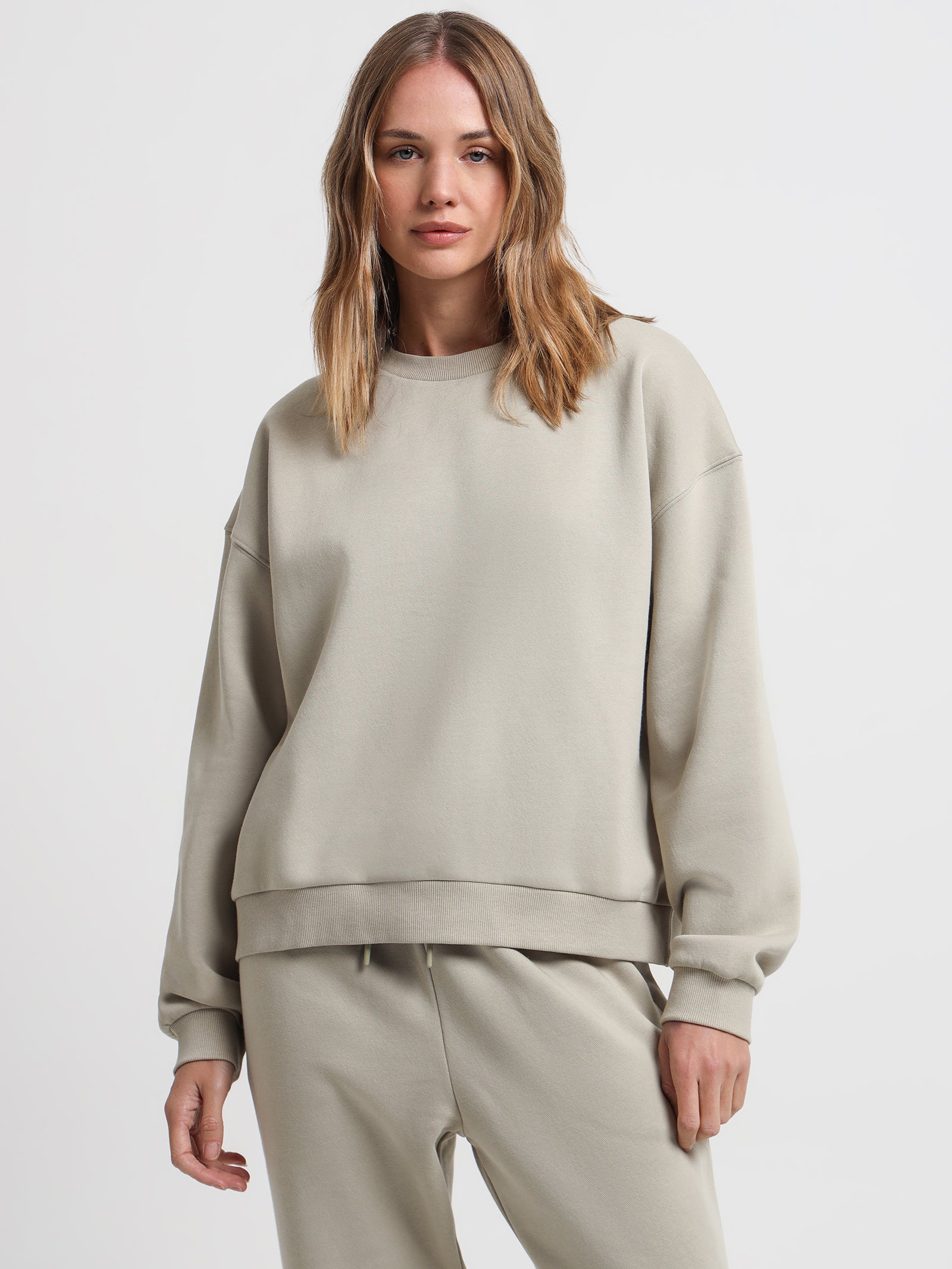 Carter Curated Sweater in Artichoke