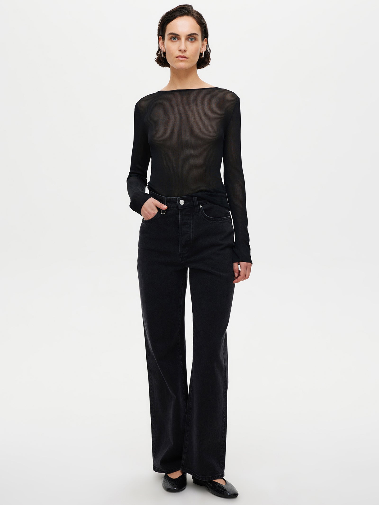 Coco Relaxed Jeans in French Black