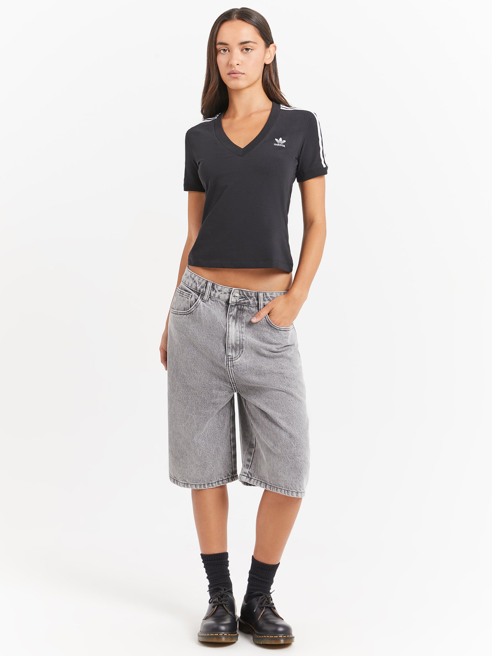 Mills Baggy Shorts in Washed Grey