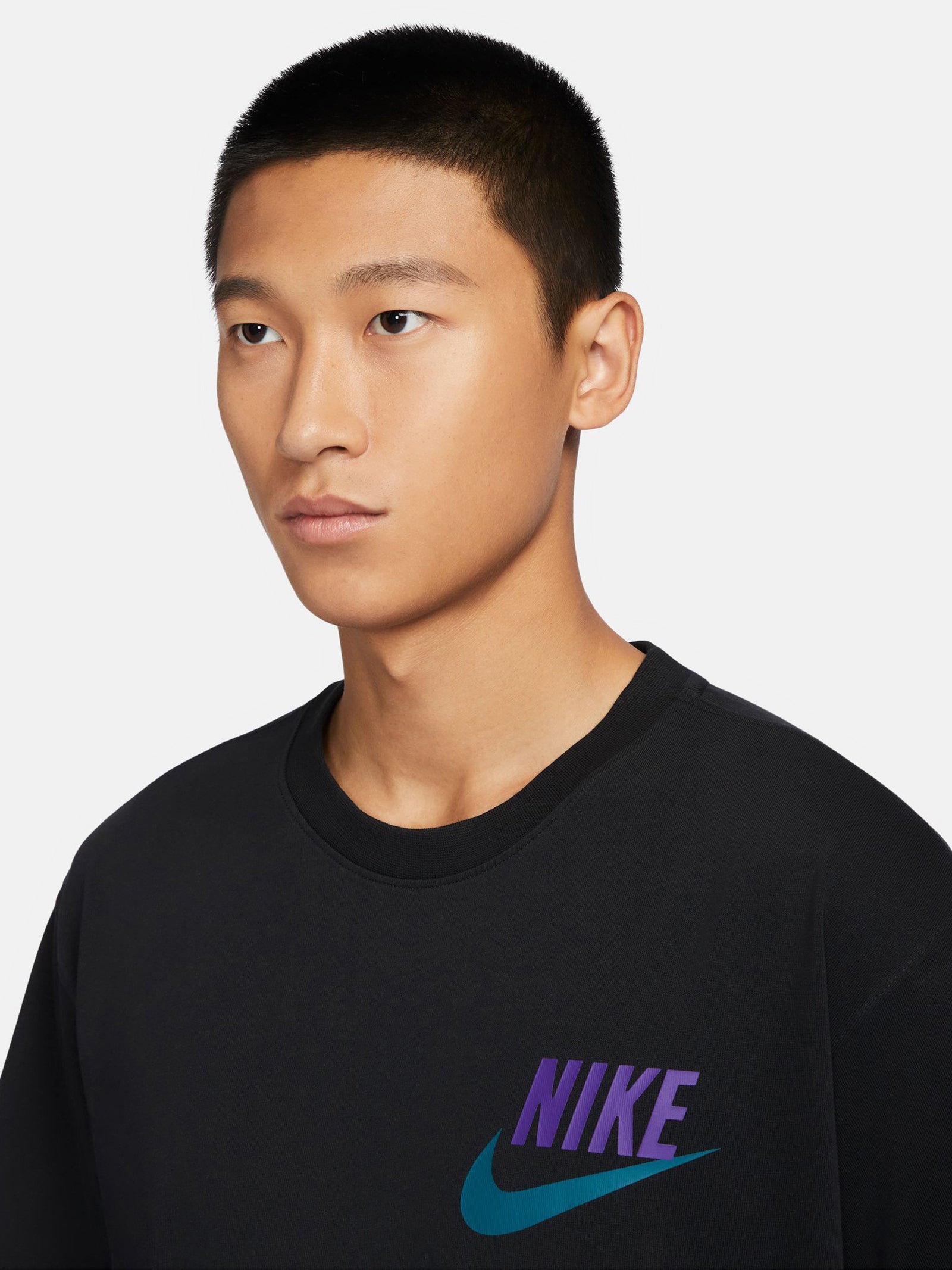 Sportswear Lightweight T-Shirt in Black