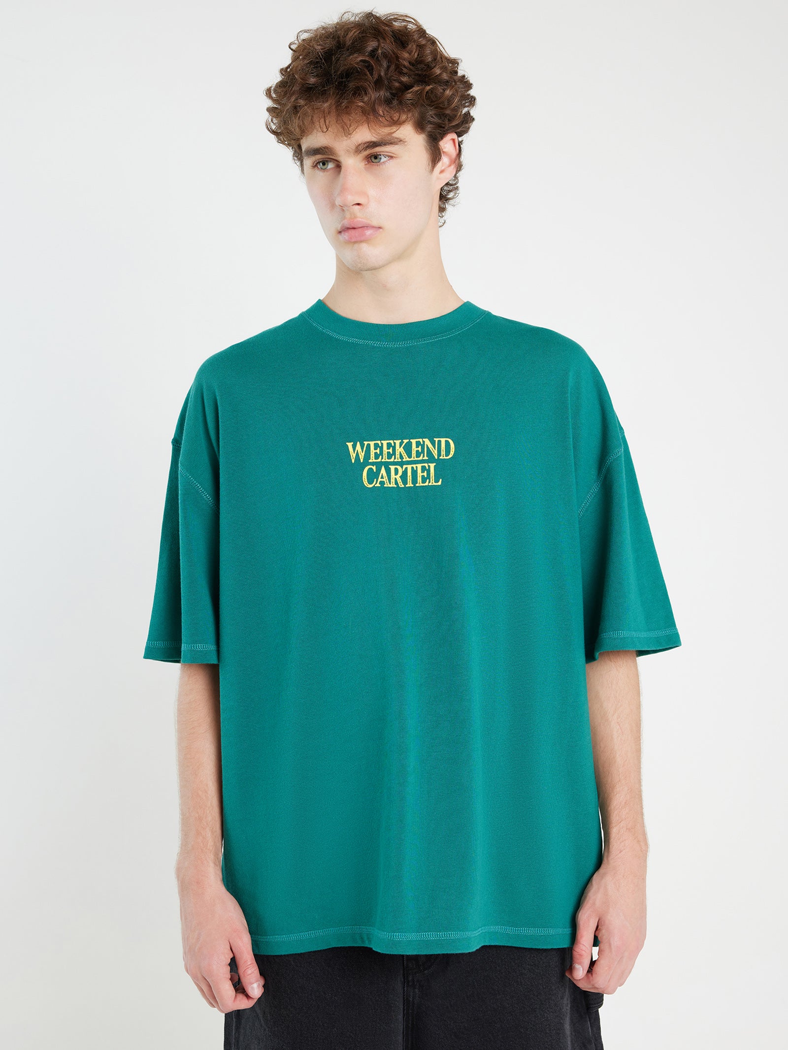 Brain Vs Broom Tee - Teal Green