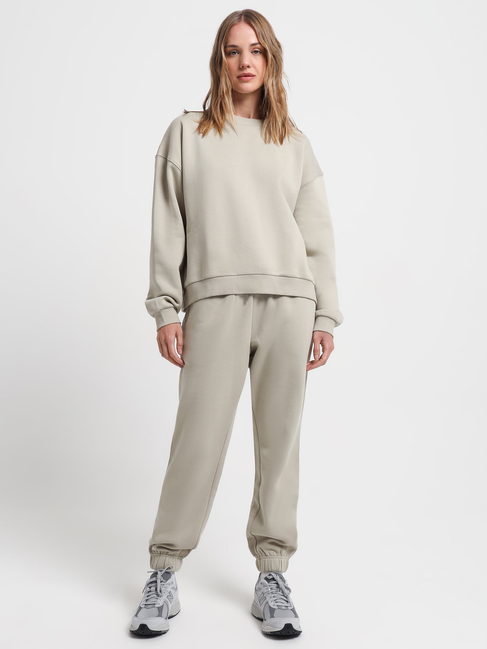 Carter Curated Sweater in Artichoke